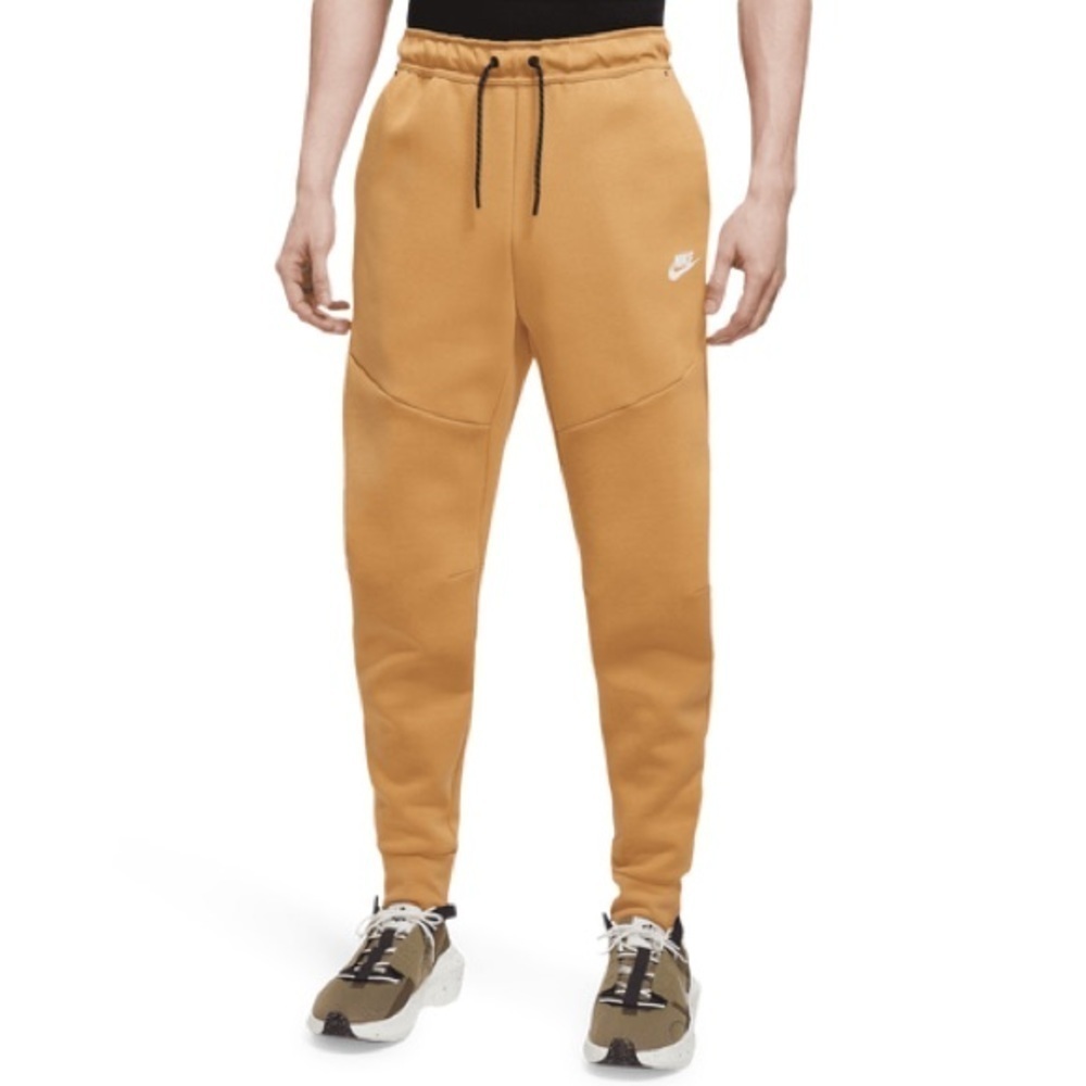 Nike Tech Fleece Joggers Pants S NWT